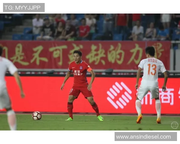 重庆足球队比赛经验的变革与热议探讨新视角 重庆足球队比赛经验的变革与热议探讨新视角