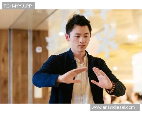 飞盘梦想与人生哲学:黄伟的深度对话与启示 飞盘梦想与人生哲学:黄伟的深度对话与启示