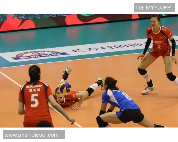 成都排球队在总决赛中的节奏掌控与表现分析 成都排球队在总决赛中的节奏掌控与表现分析