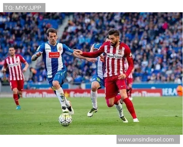 西班牙人迎战布尔球队全力争胜展现强大实力与团队合作精神