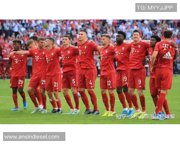 莱万重返德甲对阵拜仁引发球迷愤怒声讨称其忘恩负义