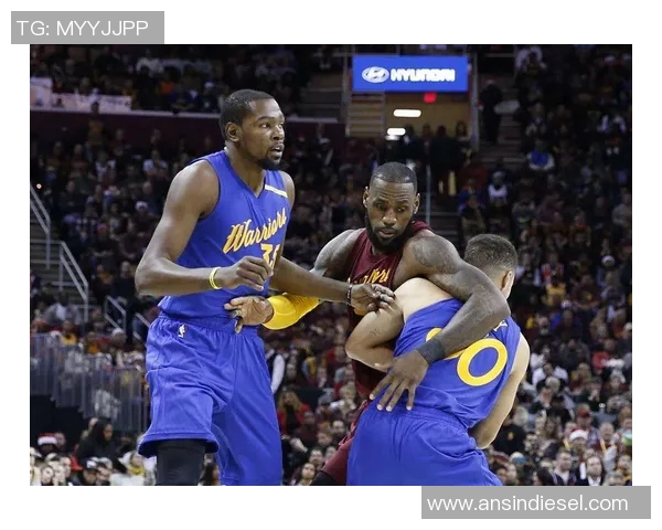 金州勇士与休斯顿火箭精彩对决全场录像回放及精彩瞬间分析