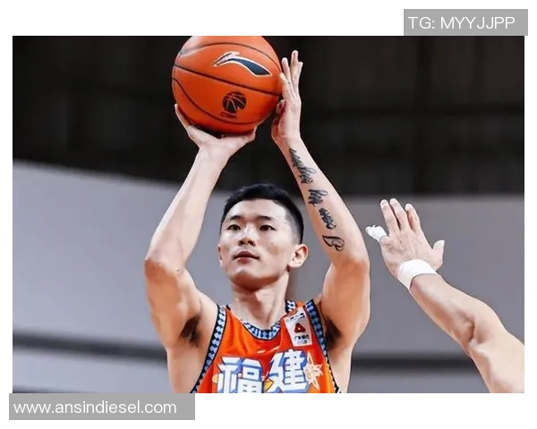 陈林坚的篮球之路：从青涩少年到职业赛场的辉煌蜕变