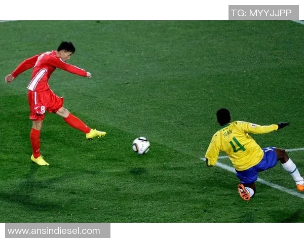 东亚杯男足激战朝鲜与韩国两强对决精彩瞬间回顾与分析 东亚杯男足激战朝鲜与韩国两强对决精彩瞬间回顾与分析