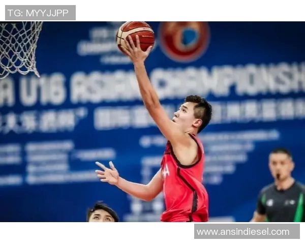 陈林坚的篮球梦想与奋斗历程:从青涩少年到职业球员的蜕变之路 陈林坚的篮球梦想与奋斗历程:从青涩少年到职业球员的蜕变之路