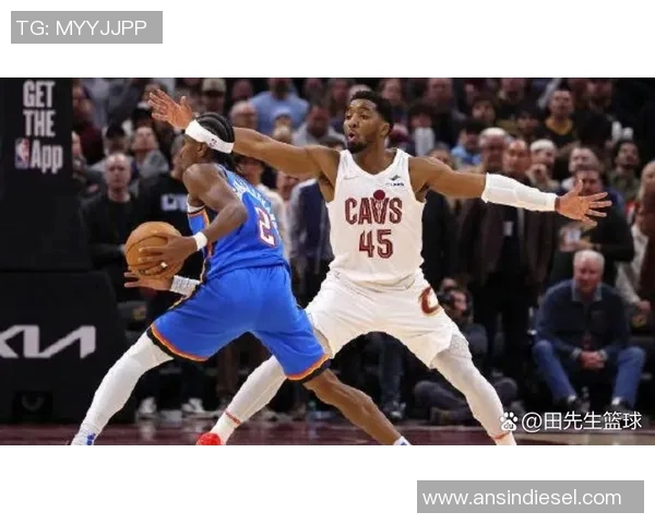 骑士与勇士的精彩对决分析与预测，谁能在赛场上笑到最后