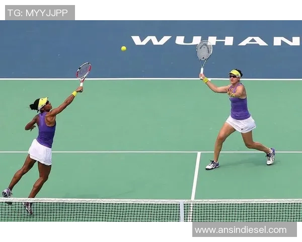 上海网球队的节奏揭秘：网球巨献背后的故事与激情